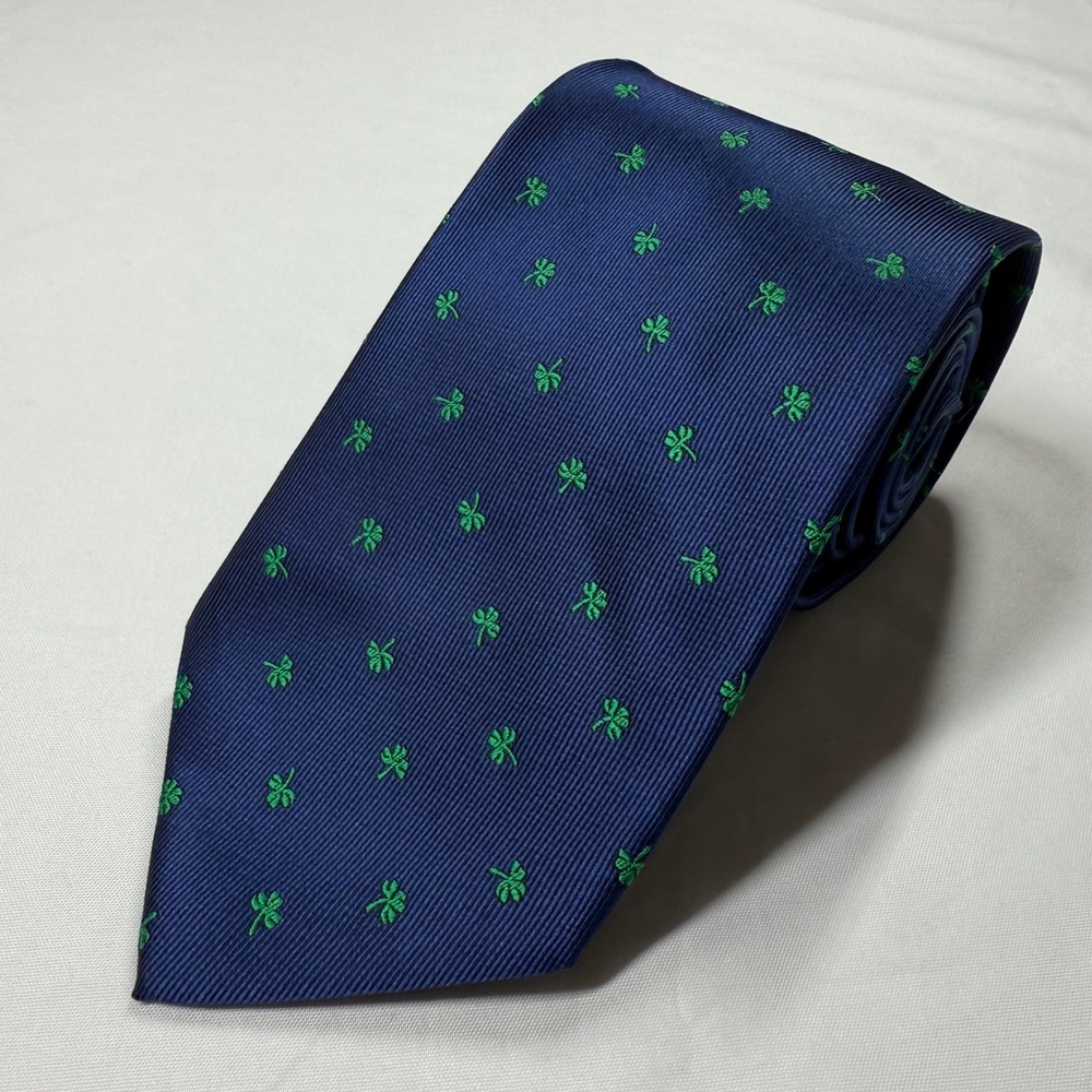 Wild Ties In Clover Navy Blue Shamrock Necktie 3.75" x 58" St Patricks Day Irish